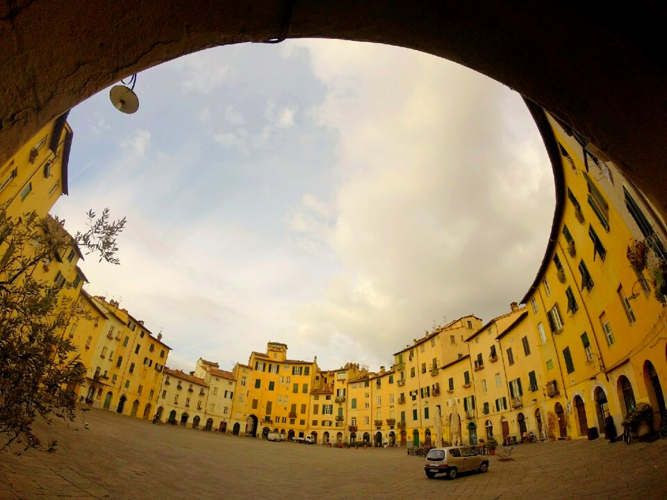 Arch architecture angle