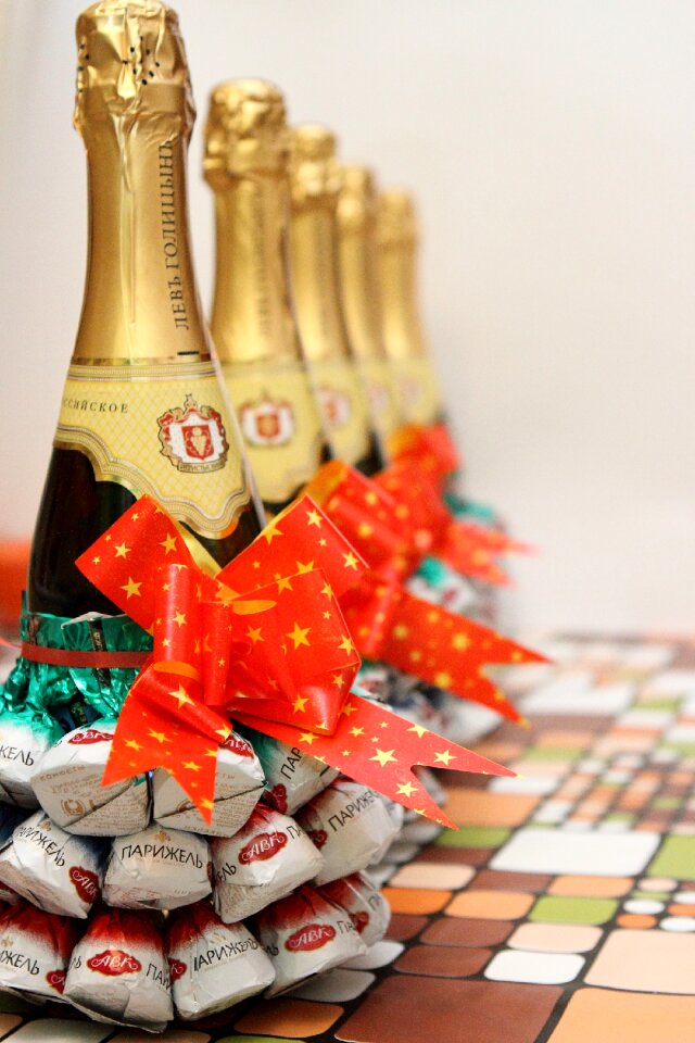 Gift bow new year's eve