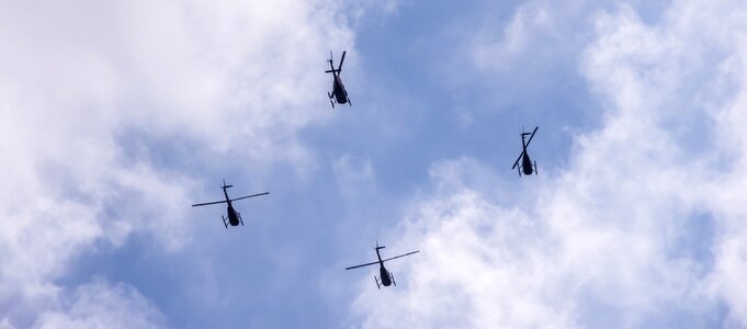 4 flying sky