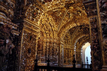 Convent cloister azulejos