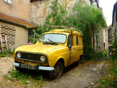 France old cars veselay