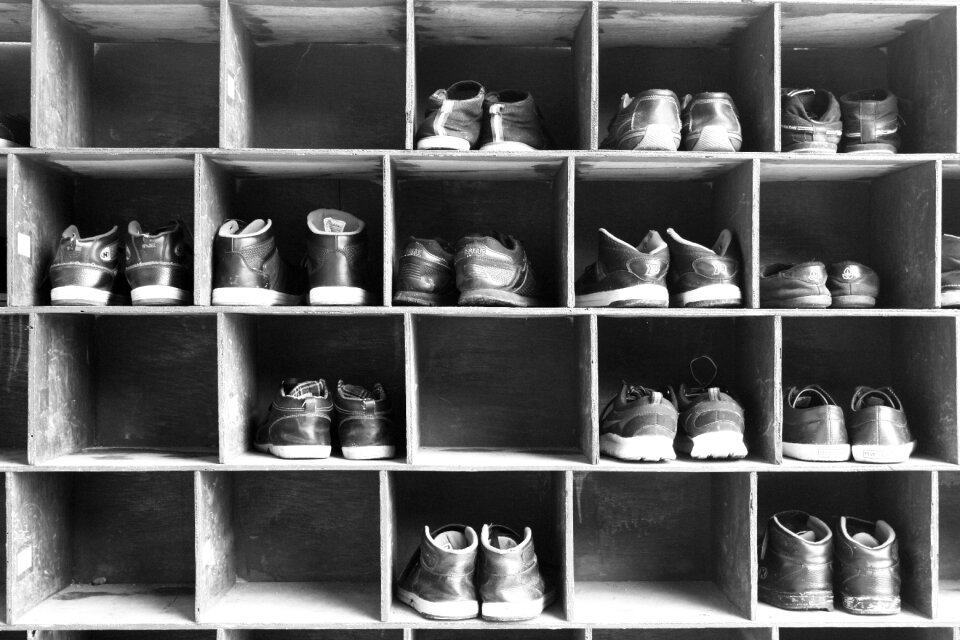 Black and white stack level