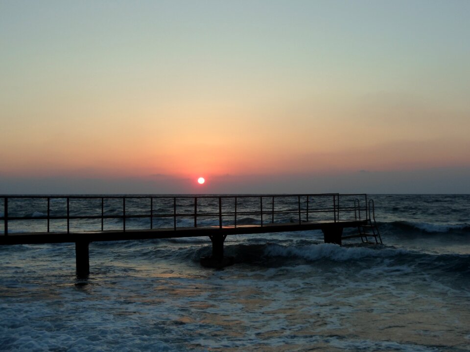 Water waves sunset