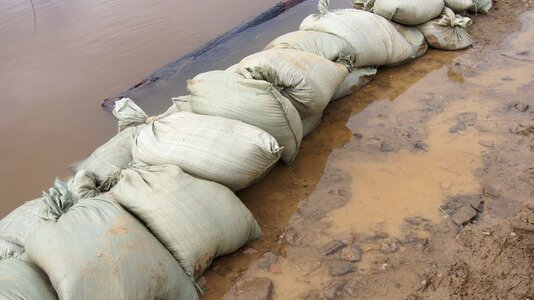 Catastrophe flood water