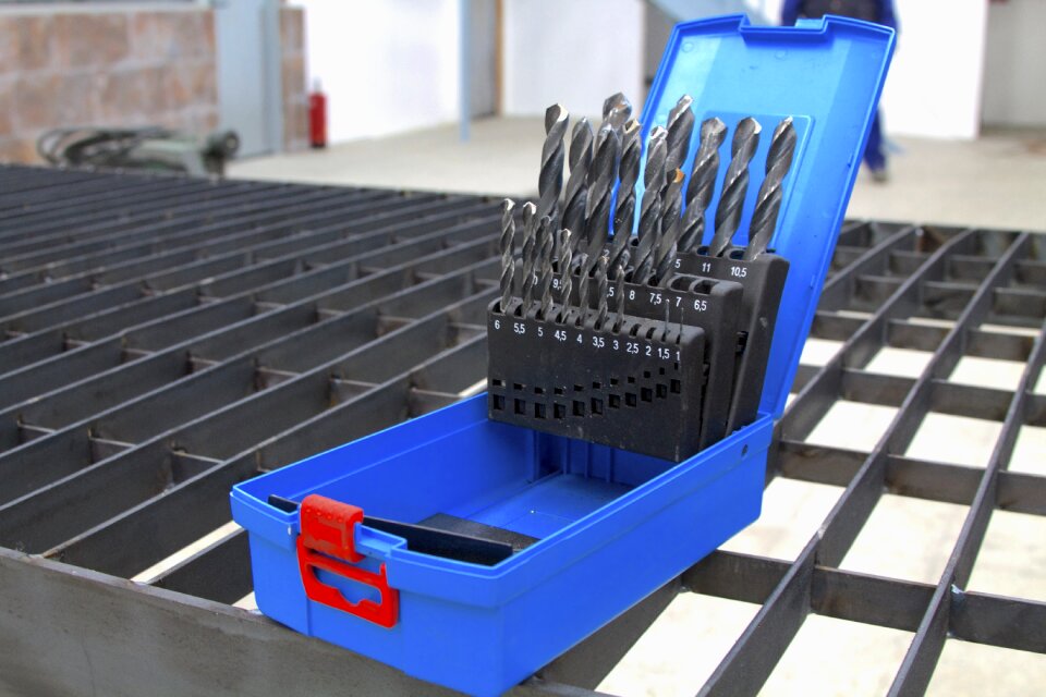 Drilling tool metallic