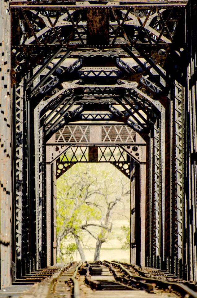 Tunnel bridge transportation