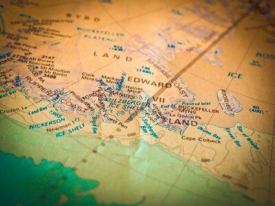 Navigation antarctica south pole