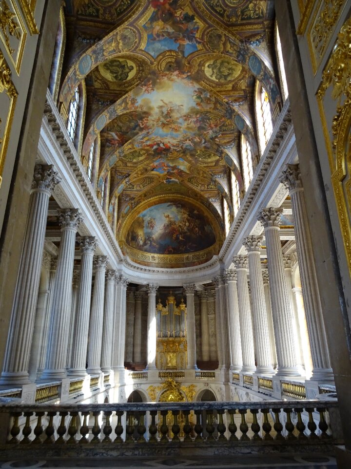 Palace decorative ceiling