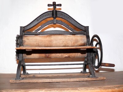Presses old lack historic lack