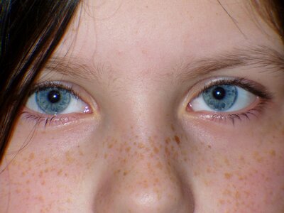 Kid face girl