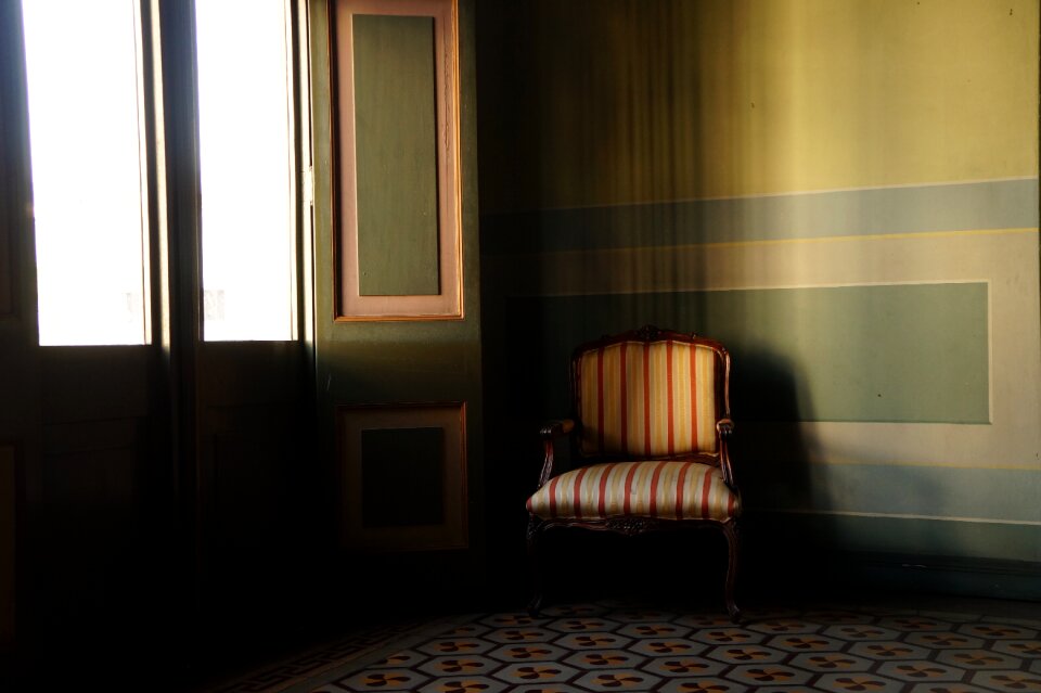 Dark light window