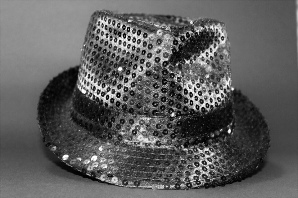 Black and white pretty headwear