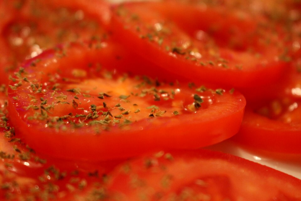 Tomatoes appetizer origan