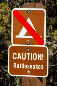 Sign no camping keep out