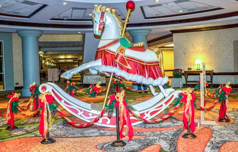 Horse decoration statue
