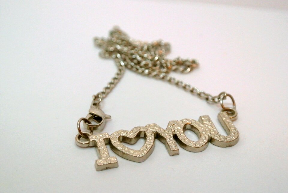 Chain romantic heart