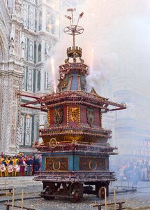 Piazza del duomo firenze santa maria del fiore photo