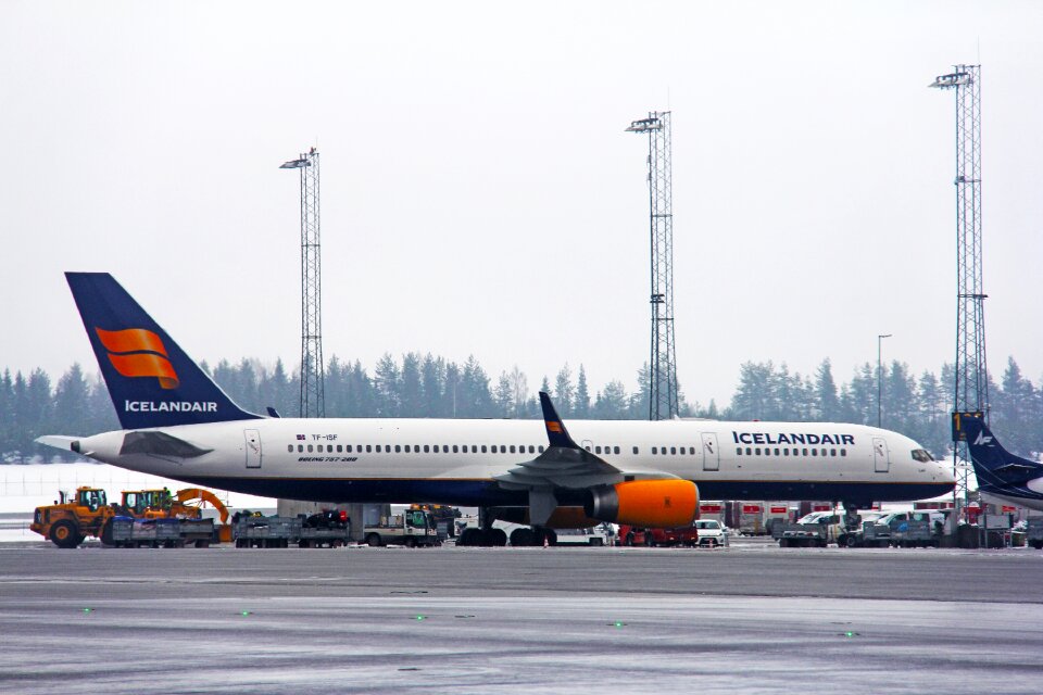 Plane icelandair views