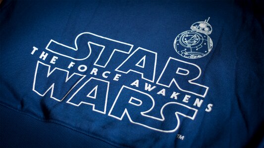 Movie force awakes blue