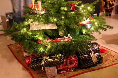 Wood gifts packages