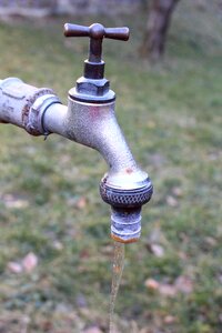 Faucet rust frozen