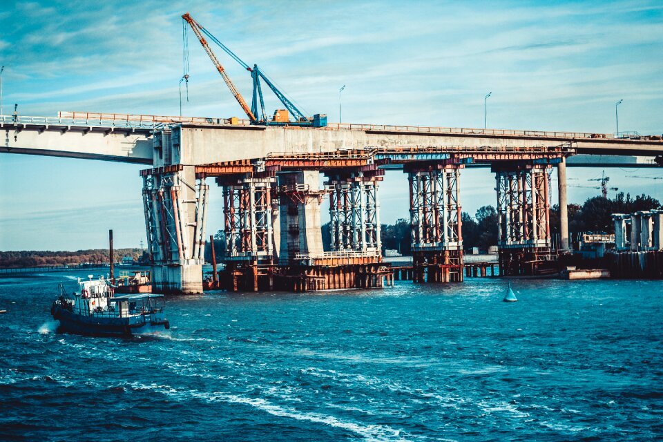 River bridge atmosphere