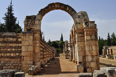 Architecture column baalbek