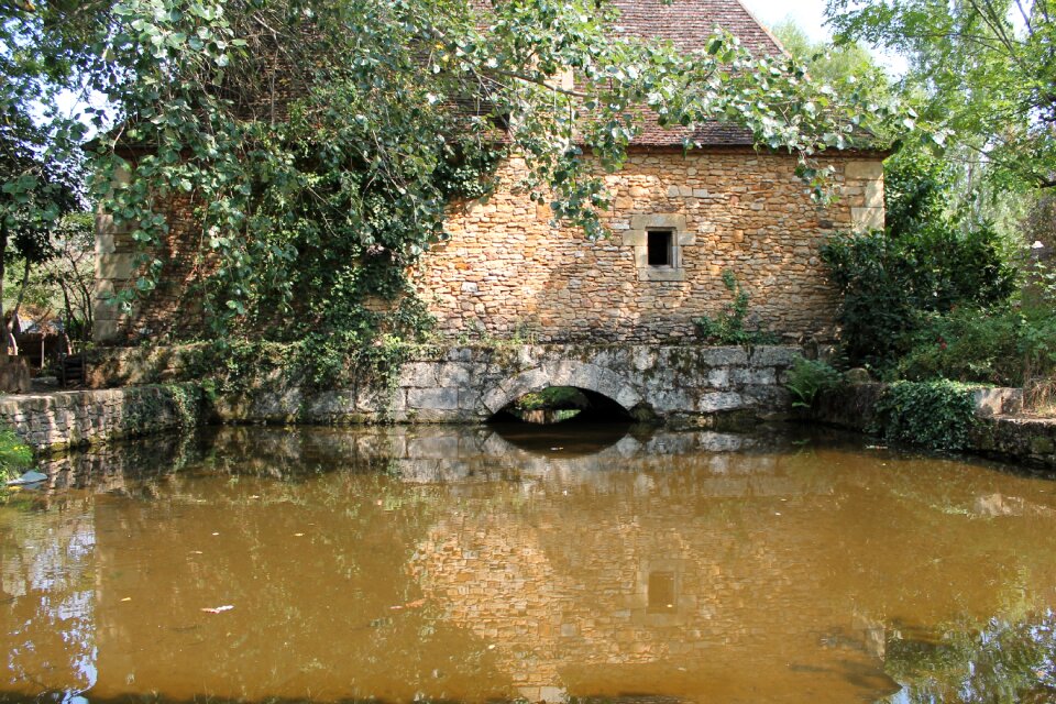 Water stone wall stone house