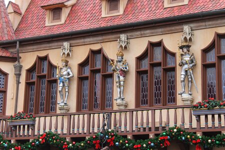 Statue epcot center germany