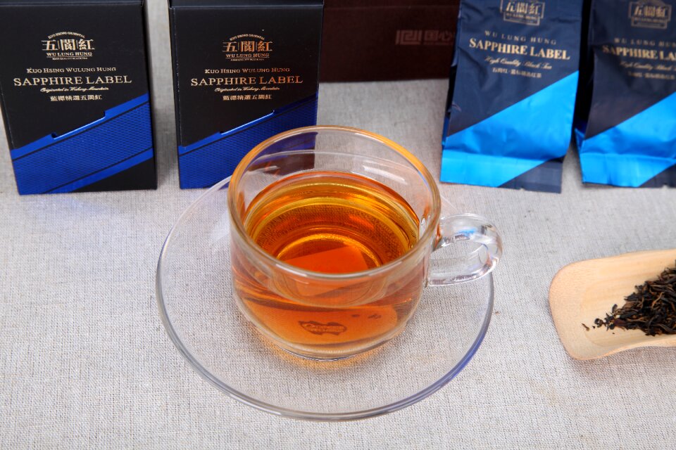 Black tea blue tag five lofty red