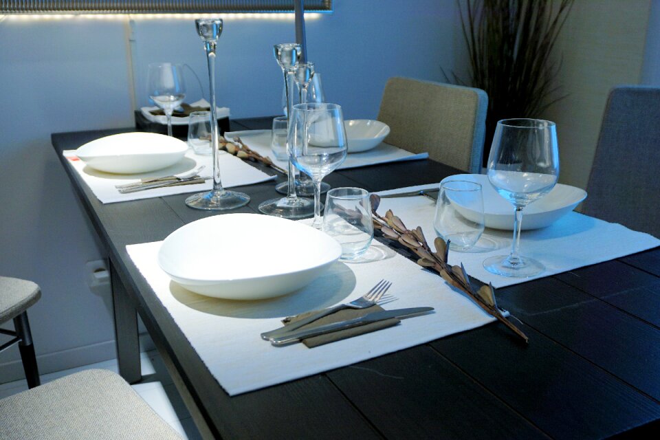 Gedeckter table dinner table board