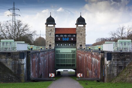 Henrichenburg locks park shaft lock photo