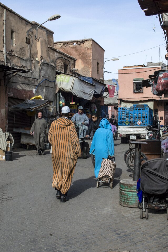 Street markets trading