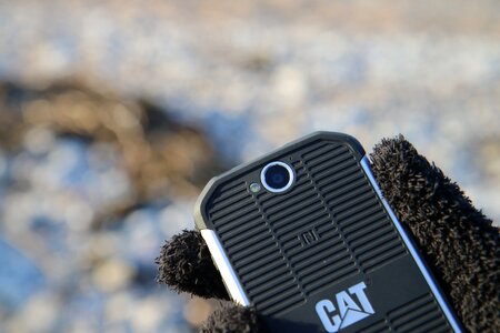 Waterproof dustproof cellphone
