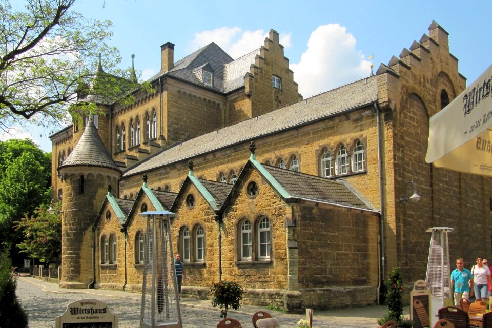 Historically architecture middle ages