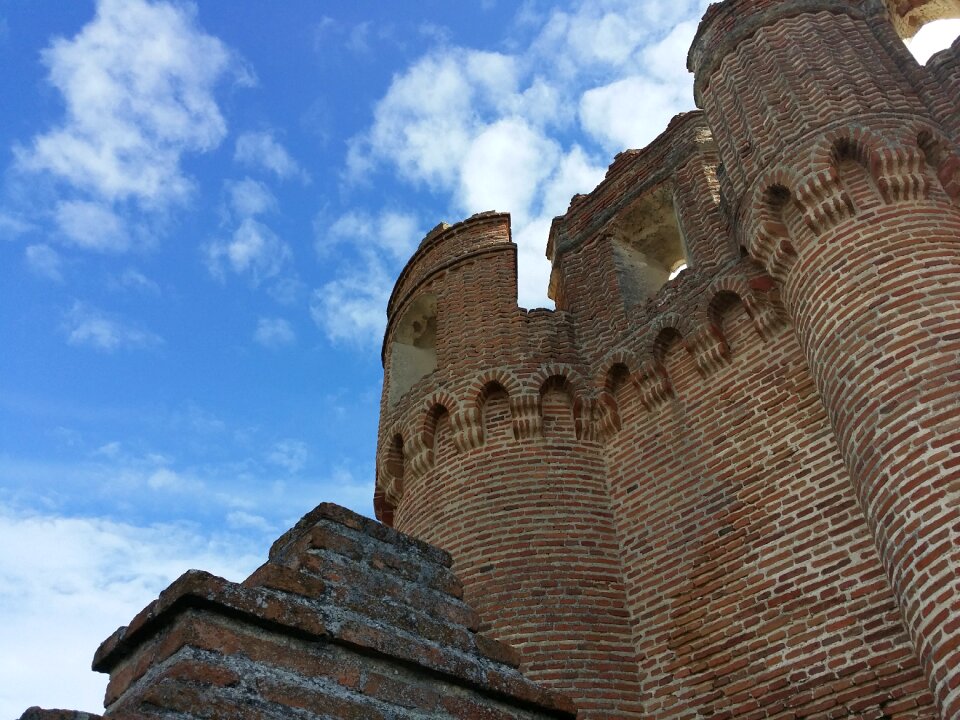 Castle brick coca