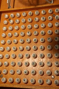 Loto bowls entertainment