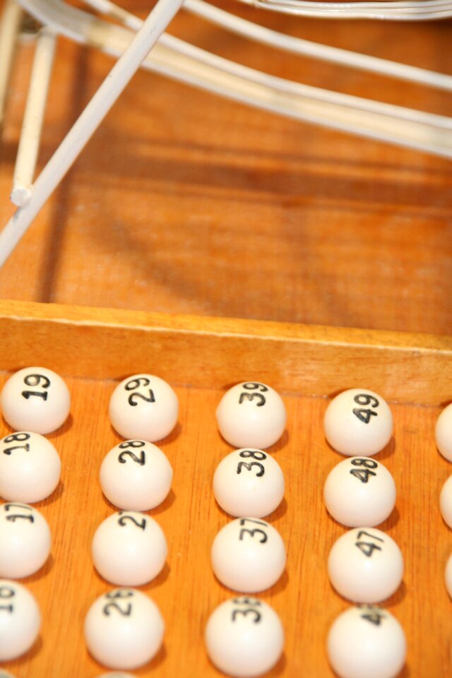 Loto bowls entertainment