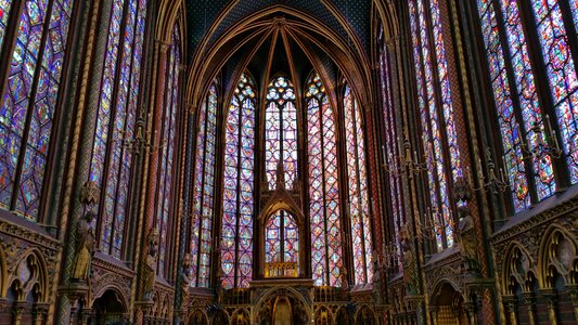 Paris church chapel