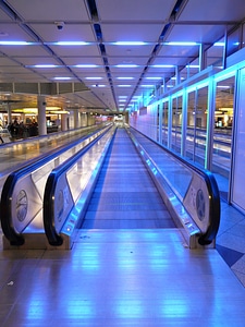 Moving sidewalk rolling pavement means of rail transport photo
