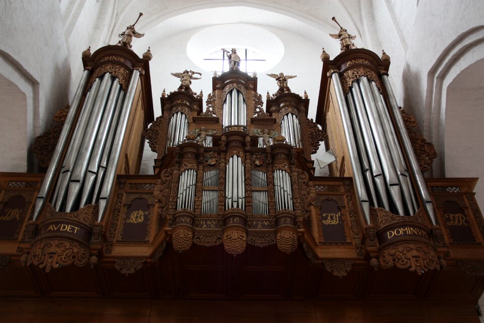 Instrument pipes pulpitur