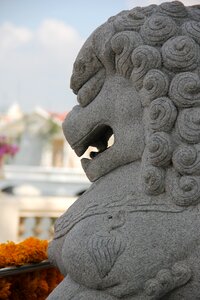 Statue architecture asia