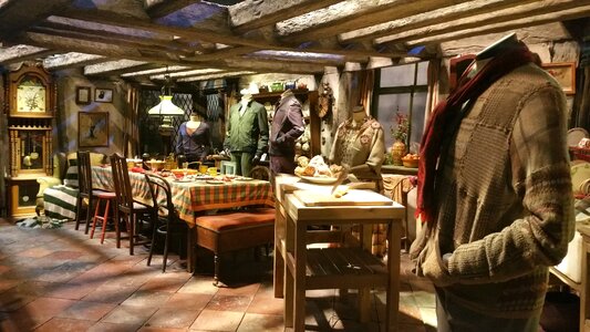 Harry potter studio weasley's weasley photo