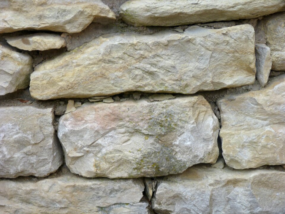 Wall stone structure