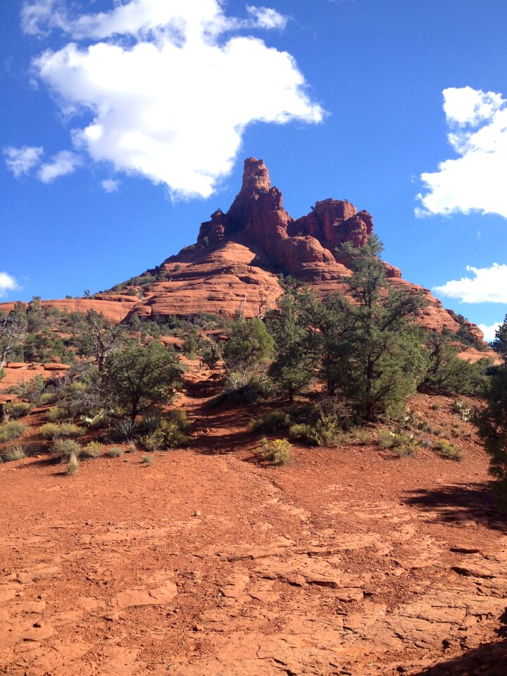 Bell rock red
