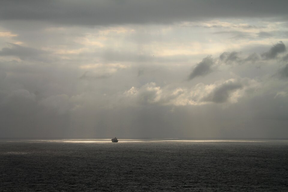 Sunrise ship sunrays