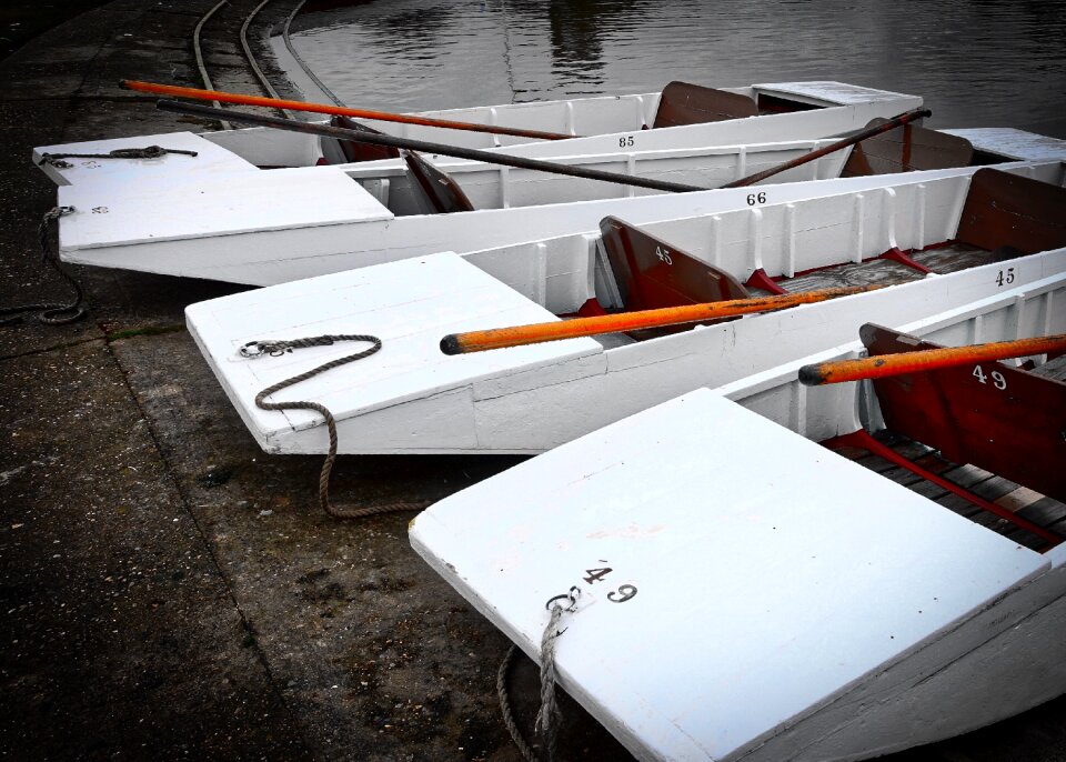 Outdoor poles water