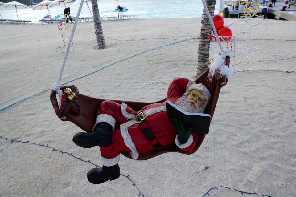 Beach santa claus figure