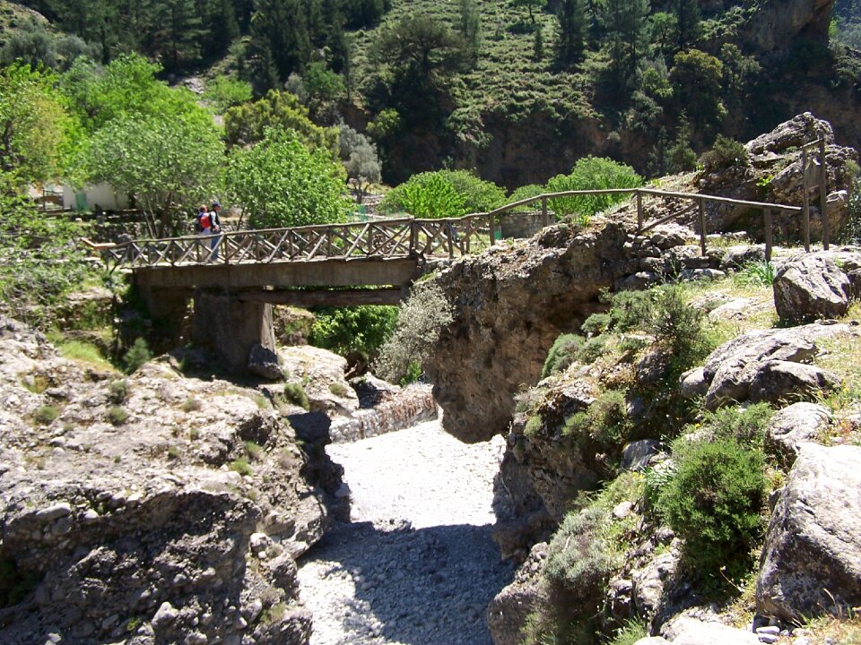 Crete bridge samaria gorge