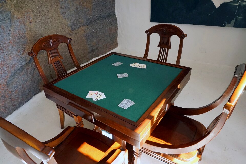 Playing cards gambling table